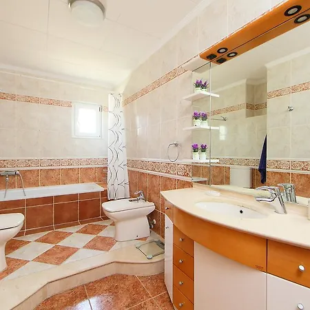 Holiday Versalles Holiday home Lloret de Mar
