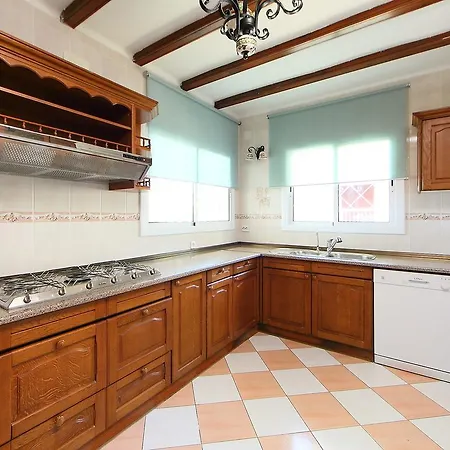 Holiday Versalles Holiday home Lloret de Mar